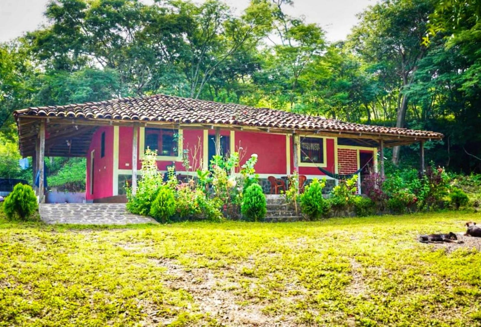 Somoto Canyon Hostal Los Potrerillos Buitenkant foto